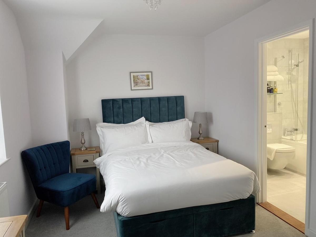Prestbury Bed & Breakfast Salisbury Exterior photo